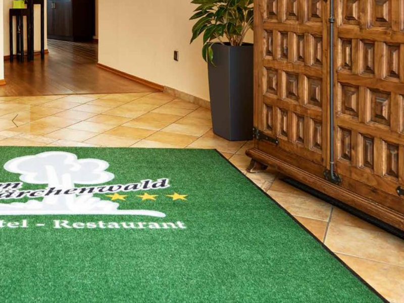 Eingangsmatte-mit-logo